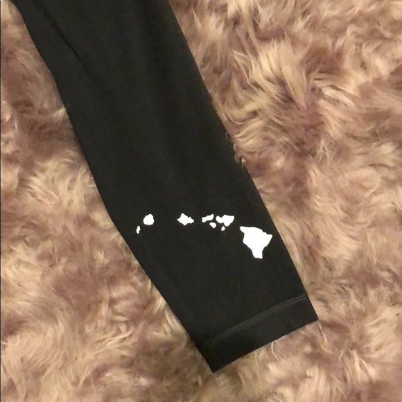 🚫 SOLD 🚫: Limited Edition Hawaii Lululemon - Picture 3 of 4